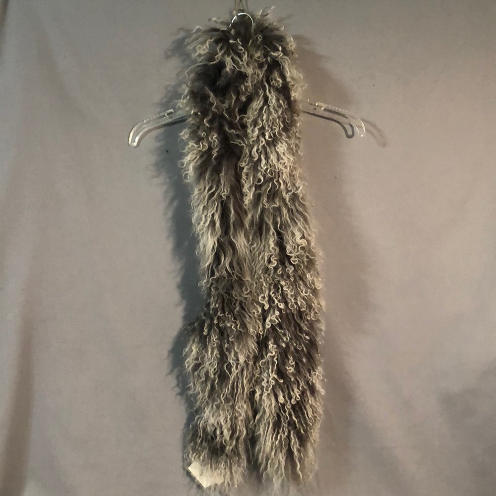 Saro Lifestyle Mongolian Lamb Fur Scarf